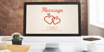 Do I Really Need To Have A Wedding Website?