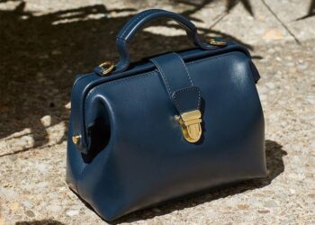 Linjer’s limited-edition bag is back in stock