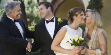 What a stepmother should wear at a wedding