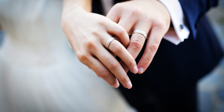 The Story and Meaning Behind a Wedding Ring