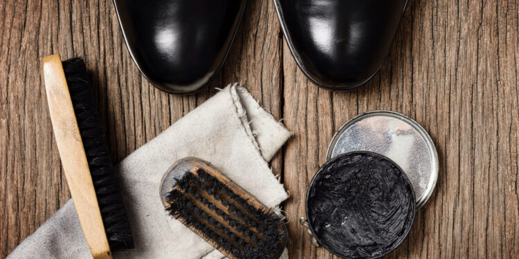 How to clean patent leather shoes that are black?
