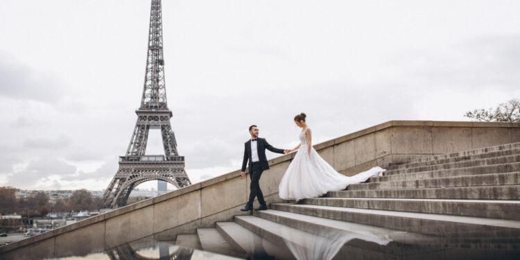 The best way to tie the knot in Paris